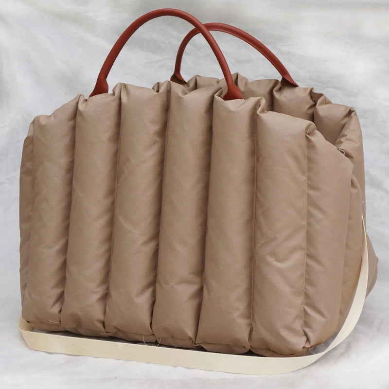 Pet Dog Bag Is Portable and Comfortable for Travel Luxury Handbag Winter Warm Removable Portable Outdoor Travel Safety Seat Bag